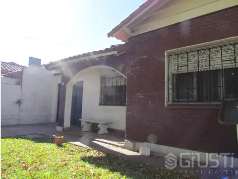 Arturo Guastavino Al 3600