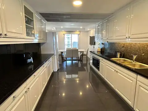 Departamento 5 ambientes con 3 baños