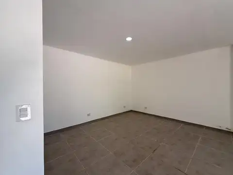 Venta casa de 2 dormitorios con pileta en Roldán, Santa Fe