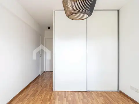 Departamento en Alquiler con 2 cocheras