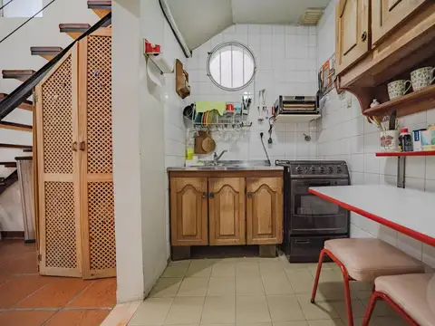Depto Tipo Casa en Venta 40 años