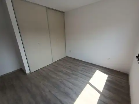 Departamento en Venta en Mataderos, USD 245.000