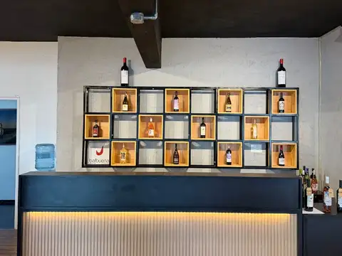 Fondo Comercio en Venta 76 años