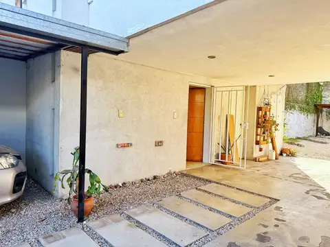 Departamento en Venta en Villa Elvira, USD 65.000