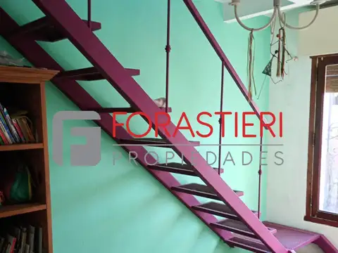 Casa 5 ambientes en venta, Victoria centro