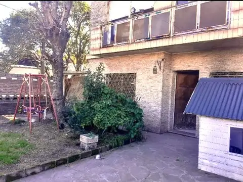 VENTA CASA 5 AMBIENTES + ANEXO 4 AMB. DON TORCUATO