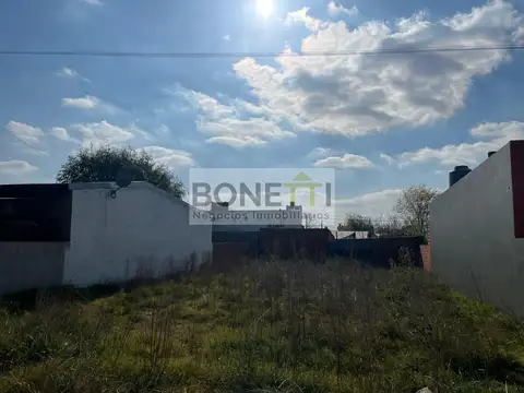 Terreno en Venta 25  mts Fondo