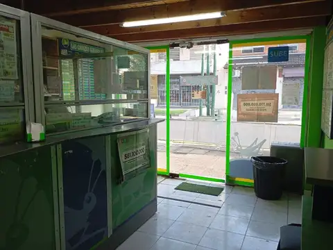 Calle José María Paz 1000