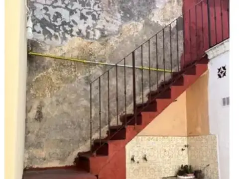 VENTA  Casa lote 8.66x23 en BOEDO (MLC)