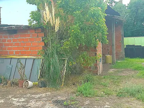 EXCELENTE LOTE EN ZONA INDUSTRIAL EN ALQUILER