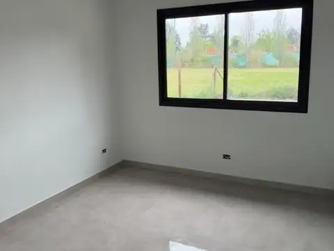 Casa en Alquiler de 3 dormitorios