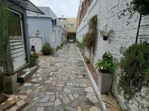 Depto Tipo Casa en Venta de 4 ambientes