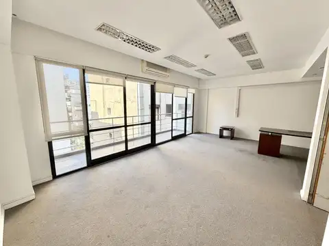 Oficina en Alquiler 20 años