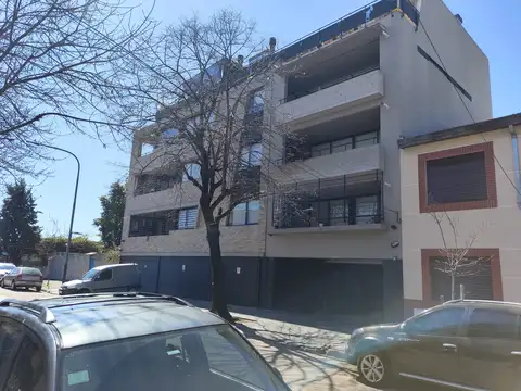 Departamento en venta en Villa Luro, 2 Amb con Cochera, Dupuy al 100