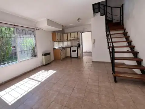 Duplex en Venta en Funes