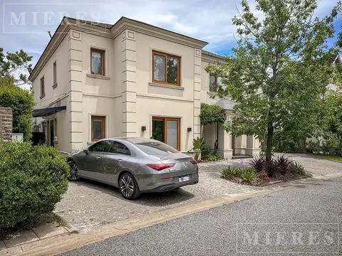 Uruguay  3214-  Barrio Cerrado Las Victorias