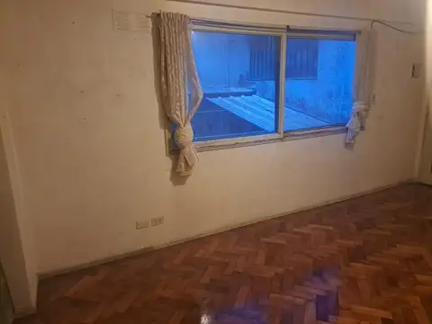 NEWBERY 3100 - COLEGIALES - 2 AMB., P. PÚLIDO Y PLASTIFICADO