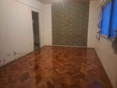 Departamento en Alquiler en Colegiales, $ 500.000