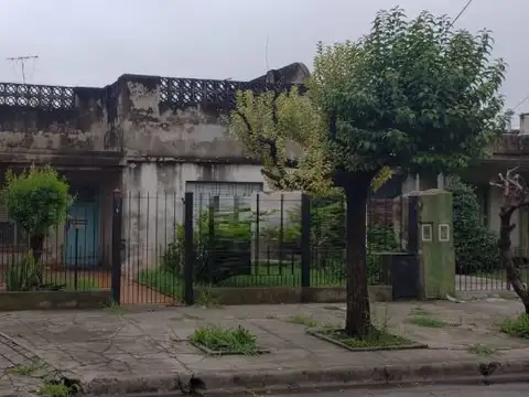 LOTE 10 X 25,15 IDEAL CONSTRUCCIÓN VIVIENDA UNIFAMILIAR