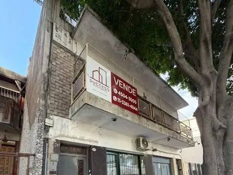 PH (piso unico) 3 y 1/2 ambientes150m2 terraza 2 baños
