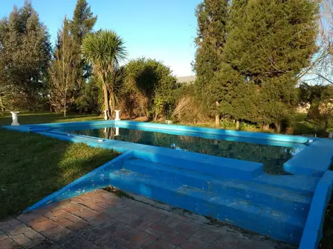 VENTA DE QUINTA EN LOS VIEJOS OMBUES DE VARELA 