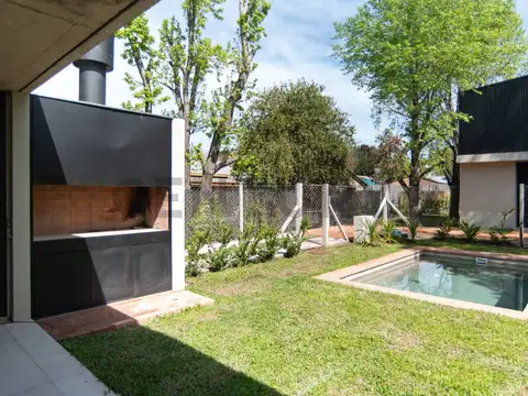 473 e/31 y 31 bis 3200, Piso 0