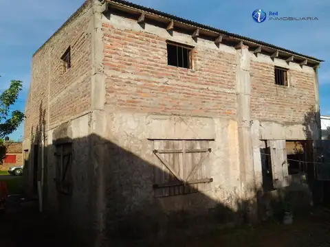 Casa 3 ambientes con 2 baños