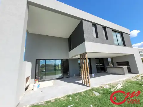 San Matias, Av. de los Lagos, 1000