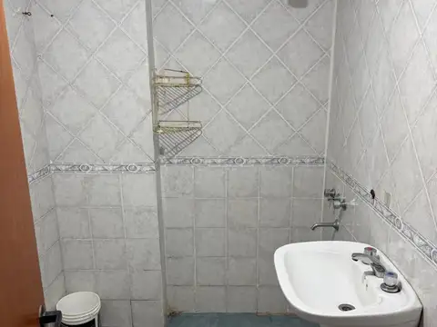 Departamento en Venta en Santos Lugares, USD 49.000