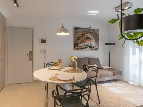 Departamento de 1 dormitorio al frente con balcón