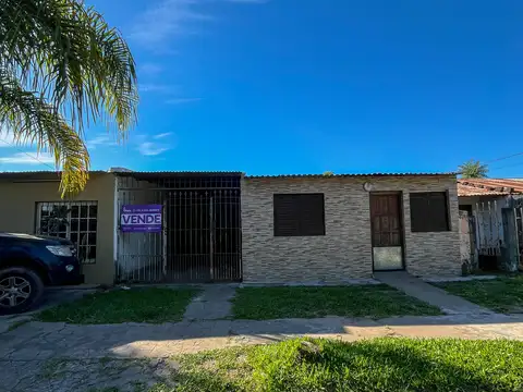 Vivienda en venta, ubicada en Barrio Mujeres Argentinas. Un lugar con buen entorno. Zona Golf Club.