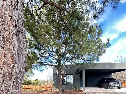 Casa en Venta en Countries y Barrios Cerrados en Campana, USD 190.000