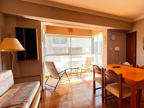 VENTA DE DEPARTAMENTO 2 AMBIENTES -PINAMAR CENTRO