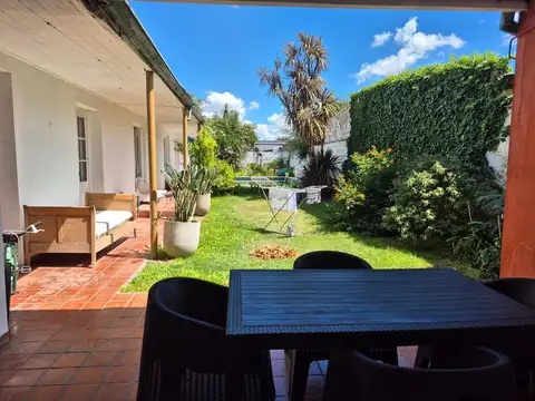 CASERON EN PLENO CENTRO DE CHASCOMUS