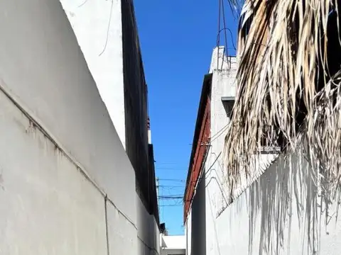 Casa 6 ambientes con 3 baños