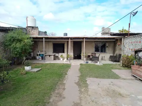 Venta casa en los Polvorines Malvinas Arg