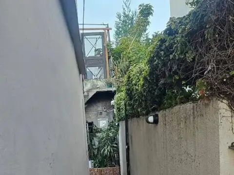 Depto Tipo Casa en Venta 35 años