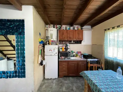 Casa 3 ambientes con 1 baño