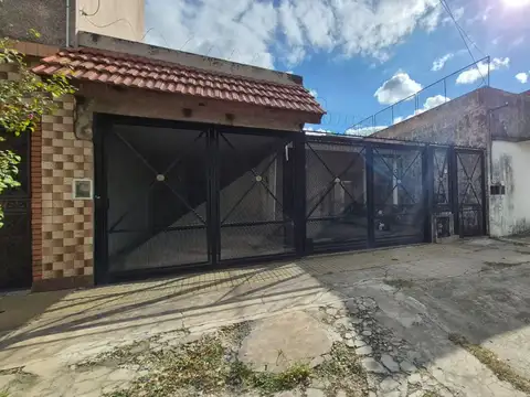 CASA 3 AMBIENTES CON QUNCHO LOTE PROPIO 371