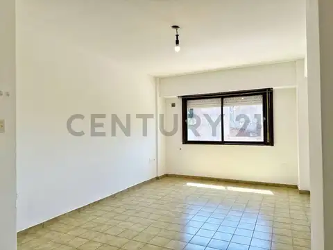 47 e/ 24 y 25 , Piso 0