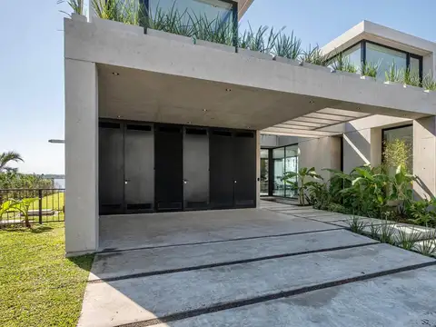 Casa en Alquiler, 7 Ambientes, en Barrio Marinas, Puertos del Lago