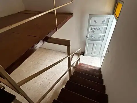 Depto Tipo Casa en Alquiler al Este