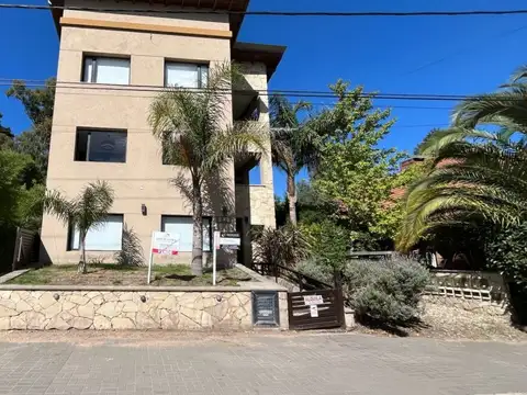 Avenida Espora 900
