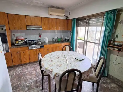 Depto Tipo Casa en Venta de 3 ambientes
