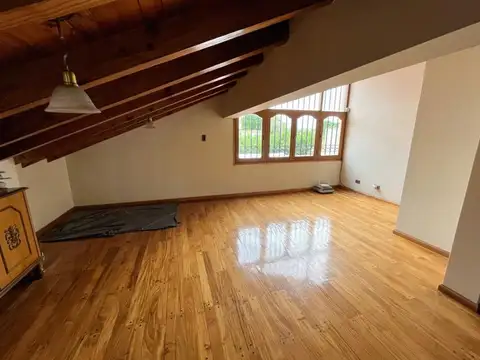 VENTA CASA LATERAL  NORTE ACCESO ESTE