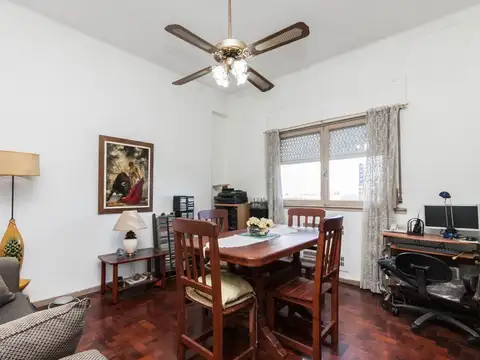 Dpto 4 AMB al frente vista a Mitre APTO CREDITO