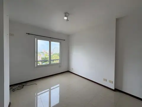 DEPARTAMENTO EN VENTA CAMPANA