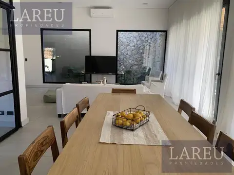 Casa en Alquiler Temporal de 3 dormitorios