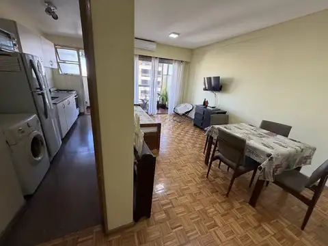 Alquiler 2 amb amplio con balcón
