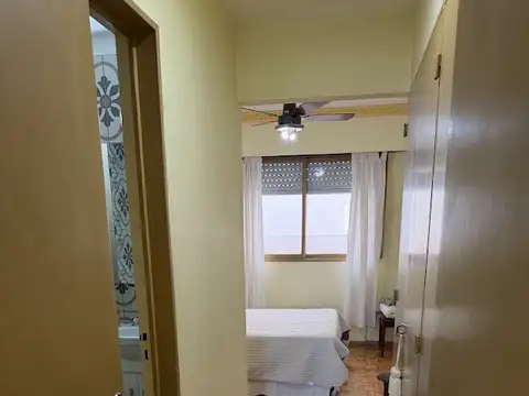 Alquiler 2 amb amplio con balcón